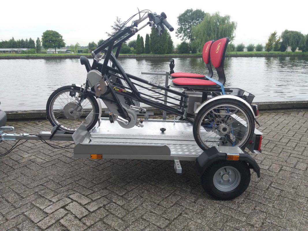 Aanhanger voor driewielfiets Driewieler vervoeren op aanhanger Senzup